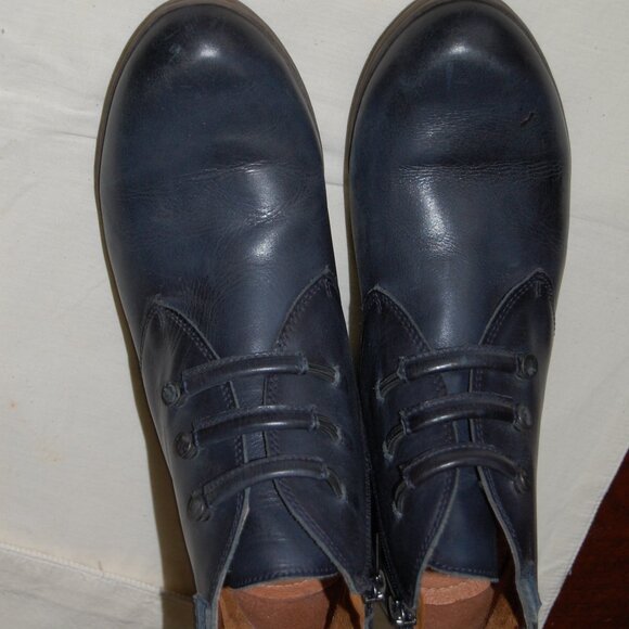 Pikolinos Deep Blue Leather Short Boot With Brown Accents Size 40 - Picture 2 of 15